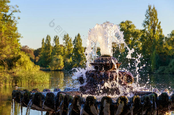 <strong>海德公园</strong>意大利花园的喷泉