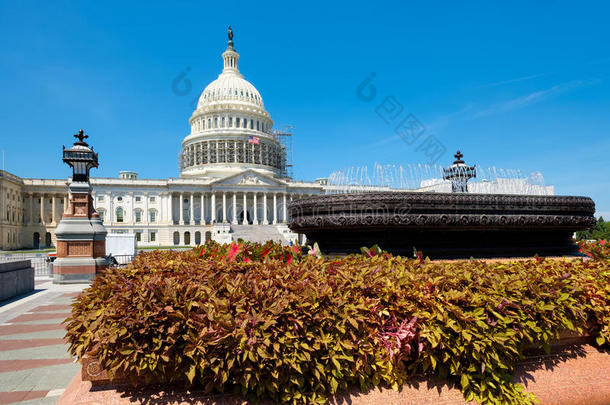 华盛顿特区的美国国会大厦。