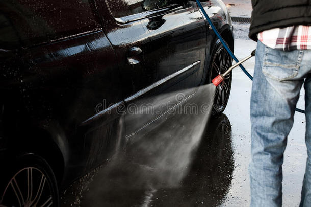 汽车洗车清洁的清洁剂打扫
