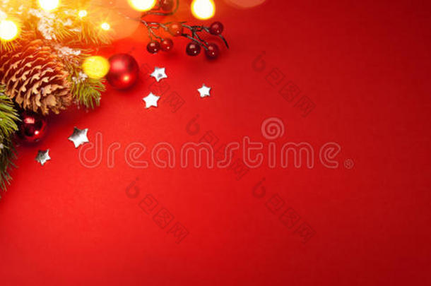艺术红色圣诞假期背景；贺卡