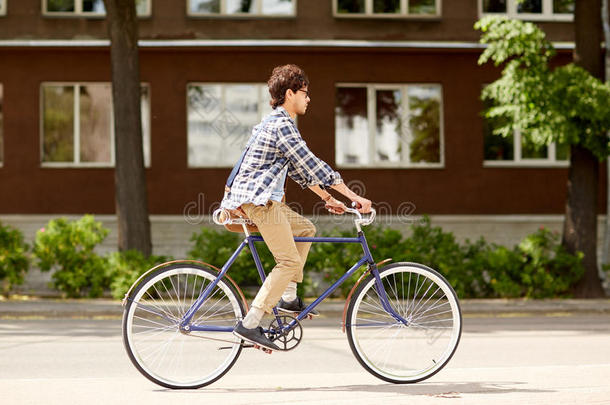 行动袋自行车骑自行车的骑自行车