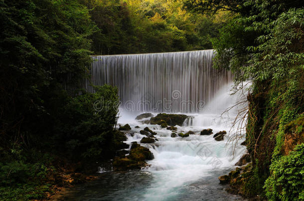 贵州荔波小七孔景区