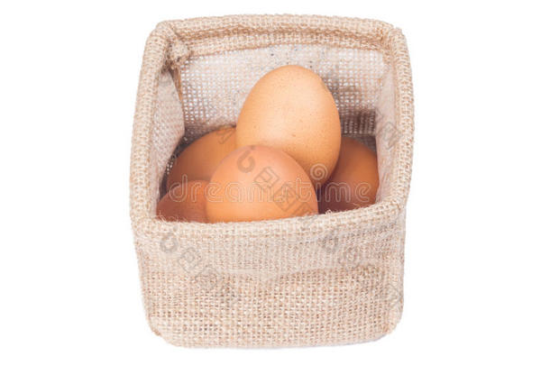 篮子里的鸡蛋