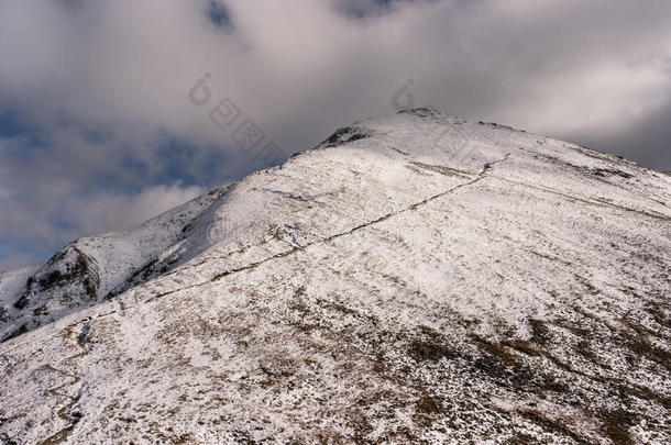 大雪山山峰的美丽景色