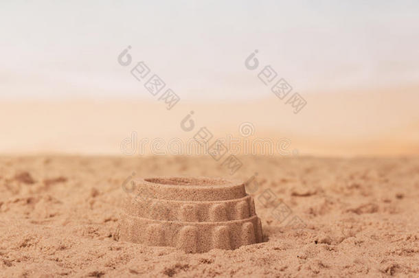 古罗马从沙子<strong>靠近</strong>海岸的背景。