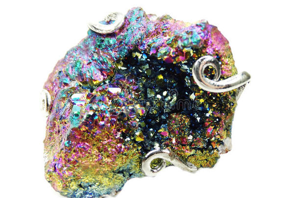 晶体石英光环钛地质晶体
