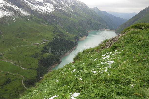 阿尔卑斯山拱门建筑学奥地利大教堂