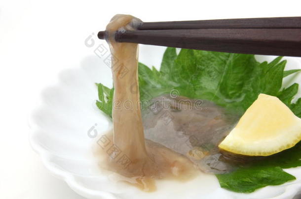 大便碗酿造庆祝的筷子