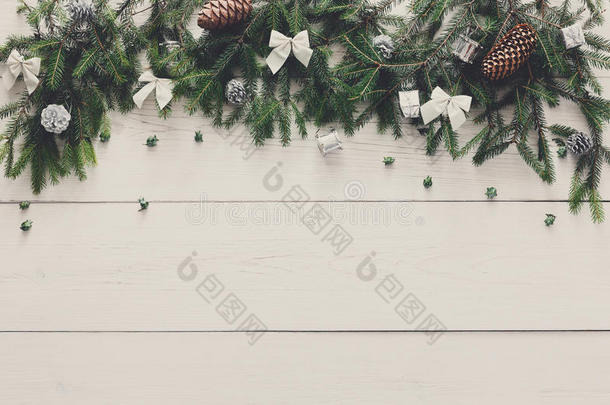 圣诞装饰，蝴蝶结和花环框架背景