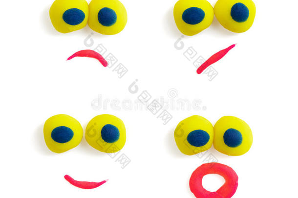 四张有趣的脸-眼睛和嘴-由五颜六色的塑料制成，白色背景上有不同的表情。