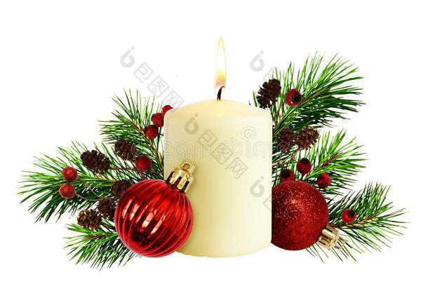 圣诞作文，<strong>松枝</strong>，<strong>蜡烛</strong>和红球