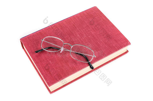 带眼镜的书