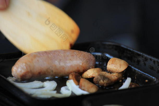 烧烤牛肉鸡关闭烹饪