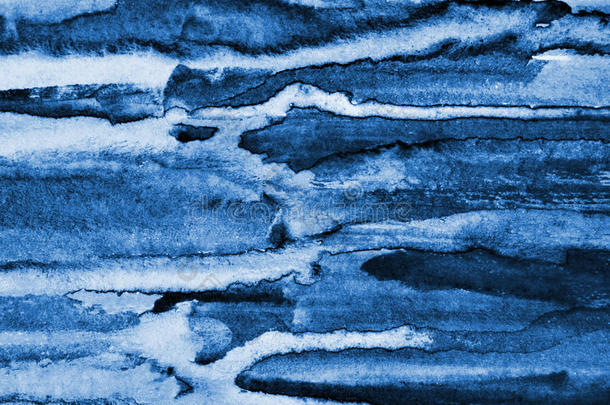 抽象的蓝色水彩在<strong>纸质</strong>感上作为背景。 圣诞节背景或新年背景设计