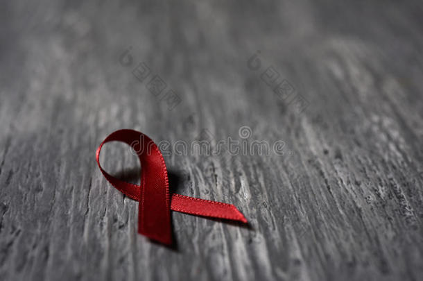 抗击艾滋病红丝带