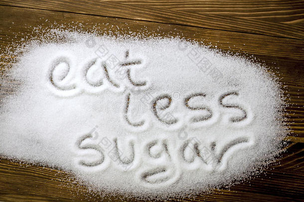 少吃写在一堆糖上的糖
