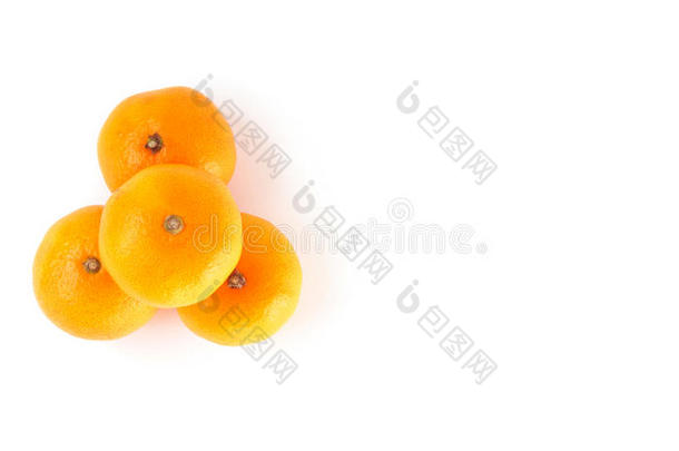特写果肉橙色水果白色背景，水果健康