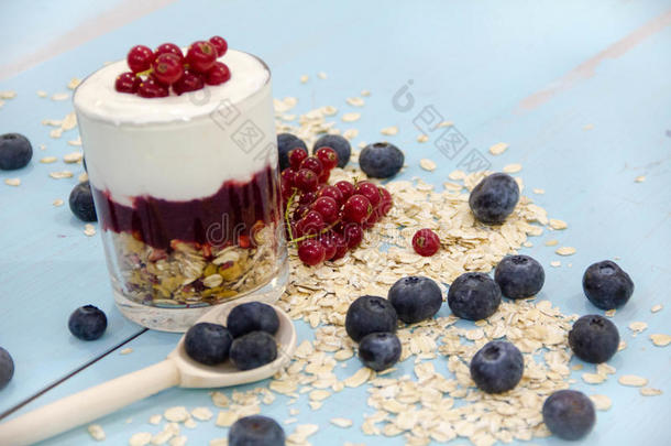 背景浆果蓝莓碗早餐