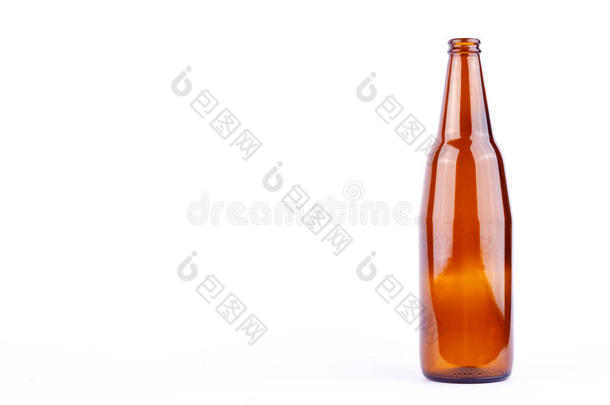 棕色啤酒瓶，用于啤酒饮料派对的白色背景饮料隔离