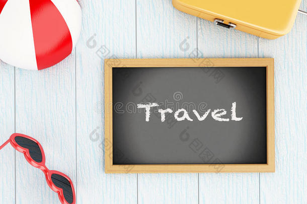 三维黑板，旅行箱，沙滩球和太阳镜