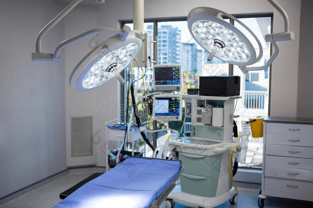 现代手术室设备及医疗器械
