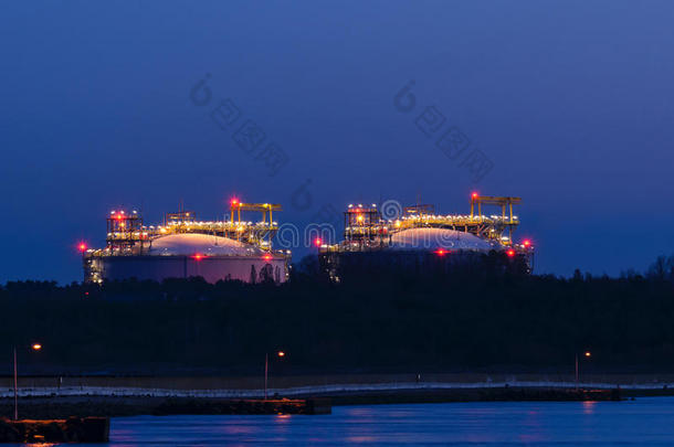 波罗的海防波堤海岸建设容器