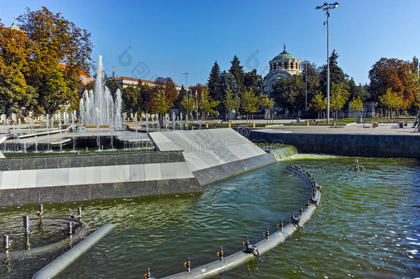 惊人的喷泉在普罗文和圣乔治中心的征服者礼拜堂<strong>陵墓</strong>，保加利亚
