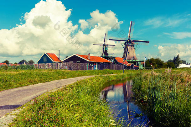 荷兰zaanse schans的风车