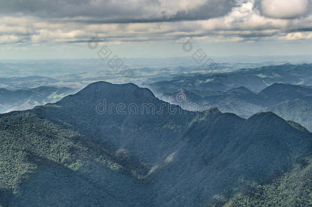 空中景观场景从窗口平面