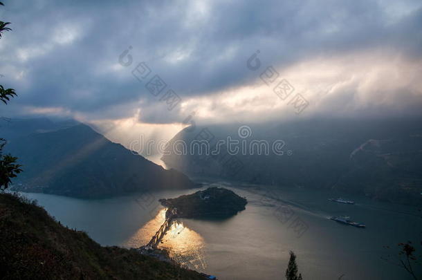 长江三峡