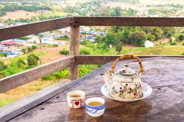 中式绿茶茶杯茶壶