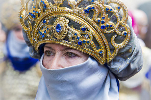 穿着中世纪服装的漂亮女人