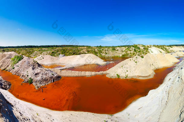 降落伞大的水桶建设设计