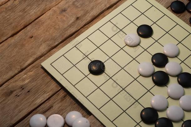 围棋黑色板瓷器中国人