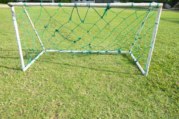空网足球球门足球绿草场