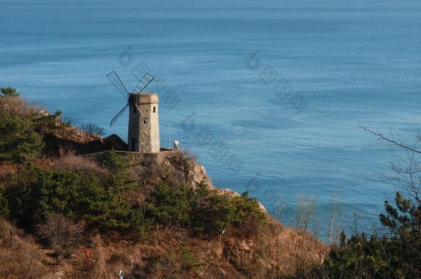 沿着美丽的城堡建立国际机械师协会