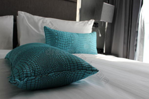 舒适的酒店床和垫子