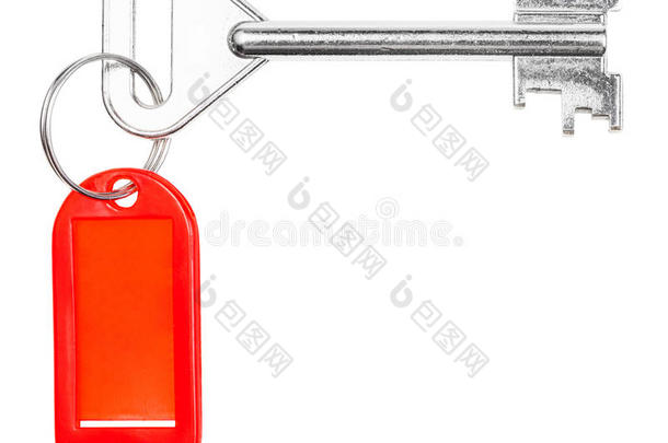 大门钥匙与红色空白钥匙链隔离