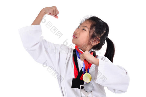亚洲<strong>跆拳道</strong>女孩有背景。