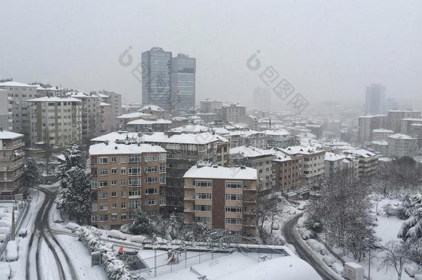 冬天下雪的城市