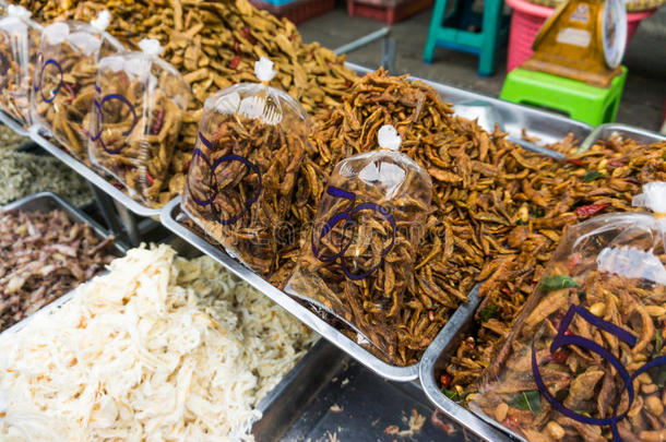 背景抓住美味的节食显示