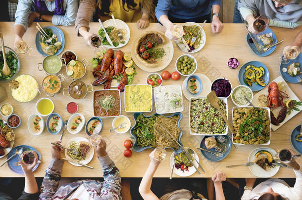 <strong>美食餐饮美食美食</strong>自助餐派对理念