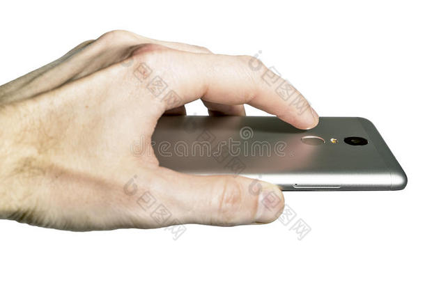 手指触摸智能手机中的指纹扫描仪