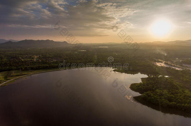 天线亚洲湄南河湖风景