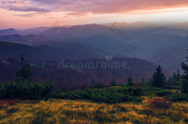 多彩的山景，美国旅行，美丽的世界