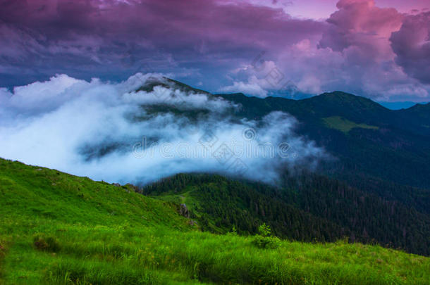 多彩的山景，美国旅行，美丽的世界