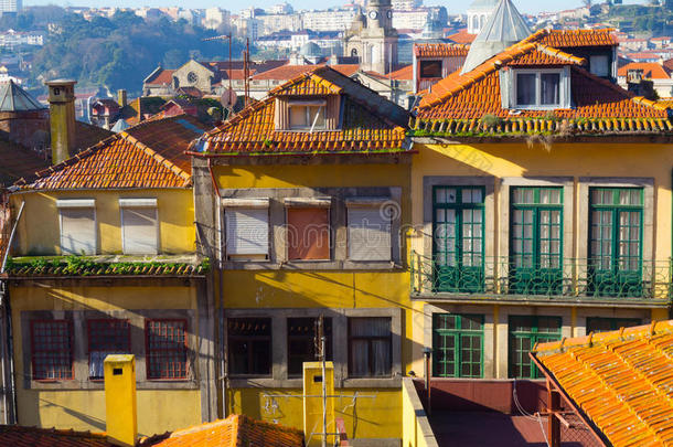 葡萄牙波尔图的里贝拉五颜六色的建筑