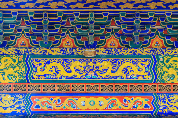 中国寺庙龙纹建筑墙画的美丽建筑和艺术
