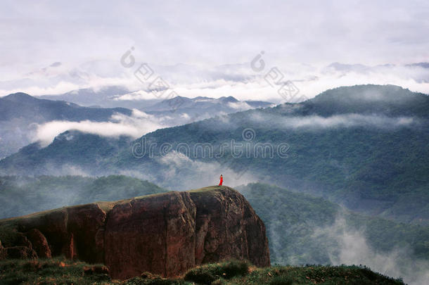 山清水秀