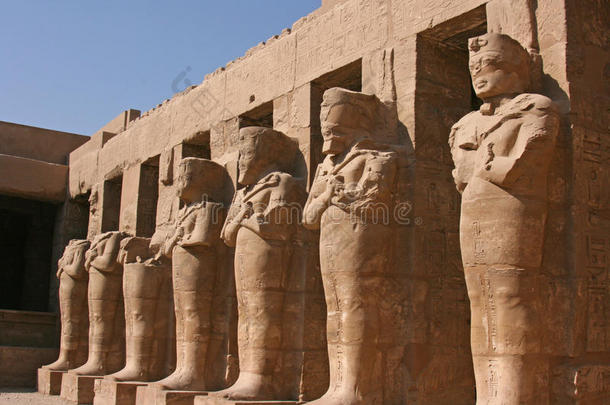 埃及卡尔纳克神庙中的木乃伊柱